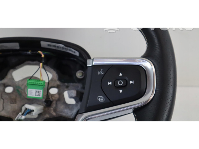 Руль Volvo XC40   -  года 32288650      