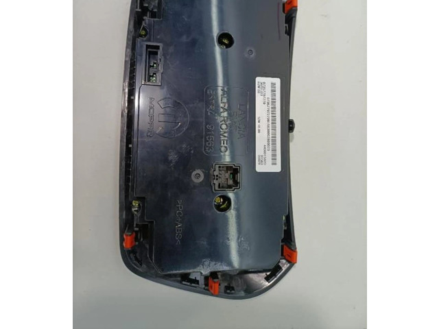 Блок управления климат-контролем 735693929, 07357797270 Jeep Renegade