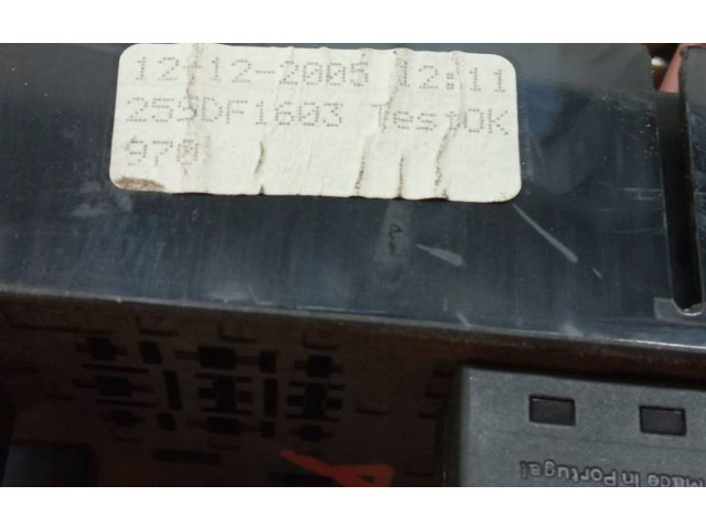 Блок предохранителей     Saab 9-5    