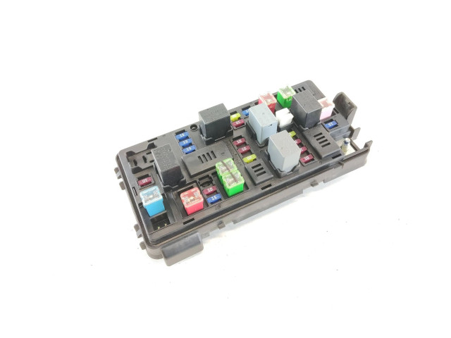 Блок предохранителей 95949013, 0147   Chevrolet Spark    