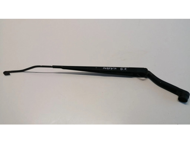 Ножка стеклоочистителей лобового стекла