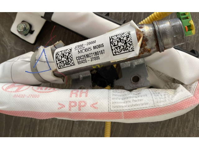 Боковая подушка безопасности J785020000, 80420J7000   KIA Pro Cee'd III