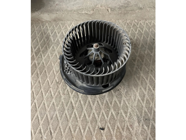 Вентилятор печки F995748Q, 3C0907521B Skoda Octavia Mk2 (1Z)