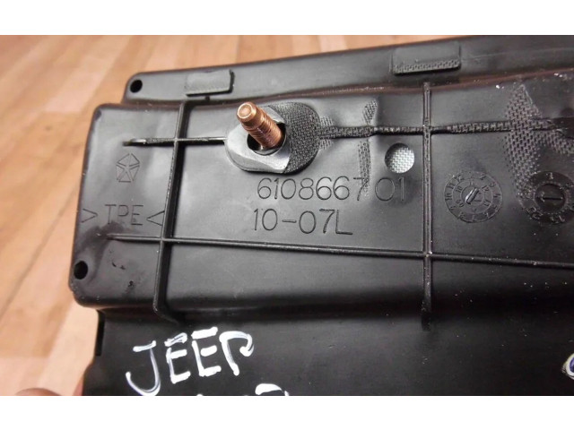 Подушка безопасности в сиденье 610866701 Jeep Grand Cherokee