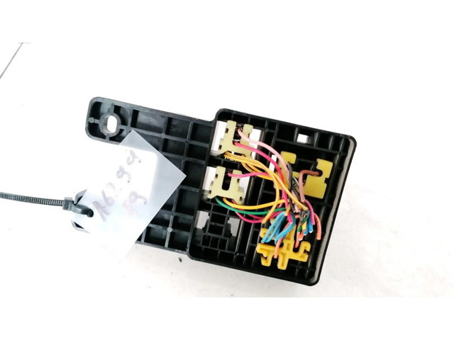 Блок предохранителей  9118038000, 91180-38000   Hyundai Sonata    