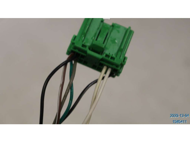 Зеркало электрическое Volvo V70 2005 - 2008 года