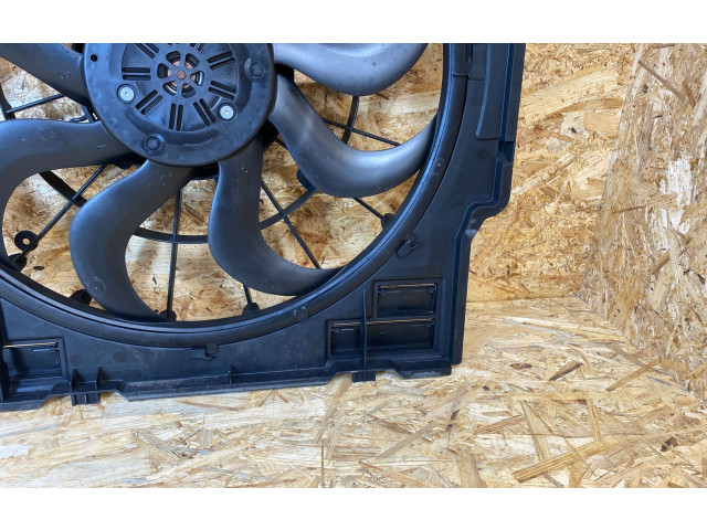 Вентилятор радиатора     8472314    BMW X3 G01 