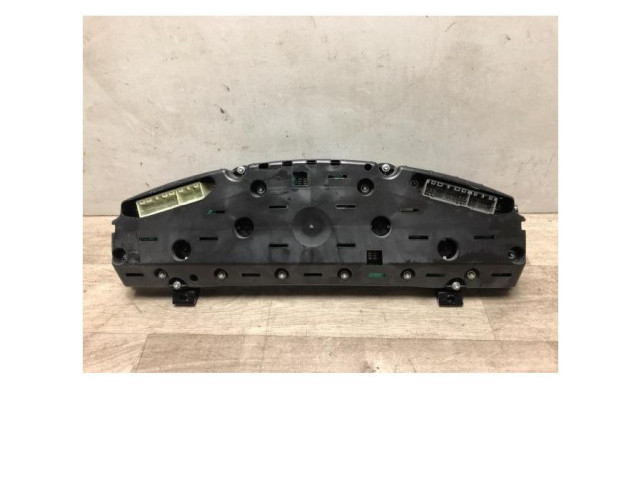 Панель приборов    Chrysler 300 - 300C       