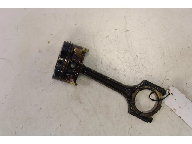 Поршень с шатуном 46337540 Jeep Renegade