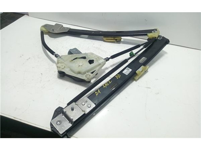 Генератор 82G837462A Audi A1