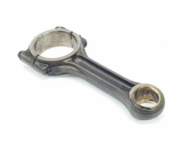 Шатун DFGA 04L105401A, 04L105401A Skoda Superb B8 (3V)