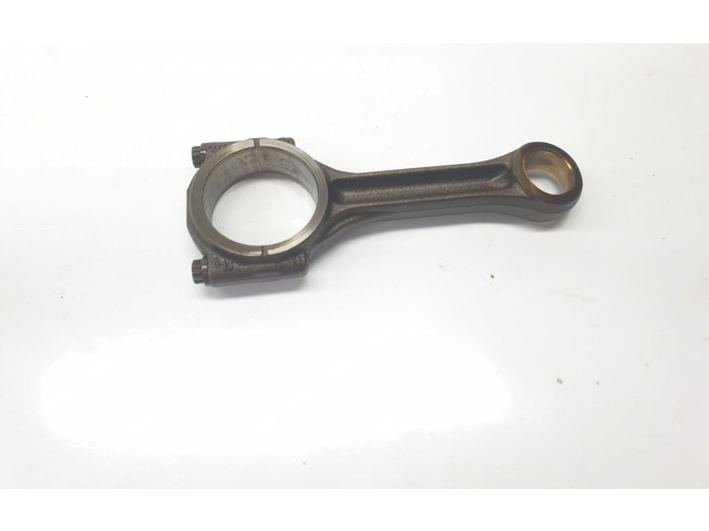 Шатун CRLB 04L105401A, 04L105401A Skoda Superb B8 (3V)