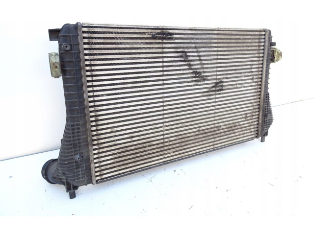 Интеркулер  3C0145805AN   Volkswagen PASSAT B7 