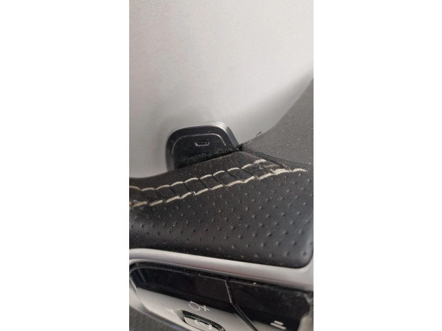 Volant Volvo XC90 2019 39834466, 1831710823