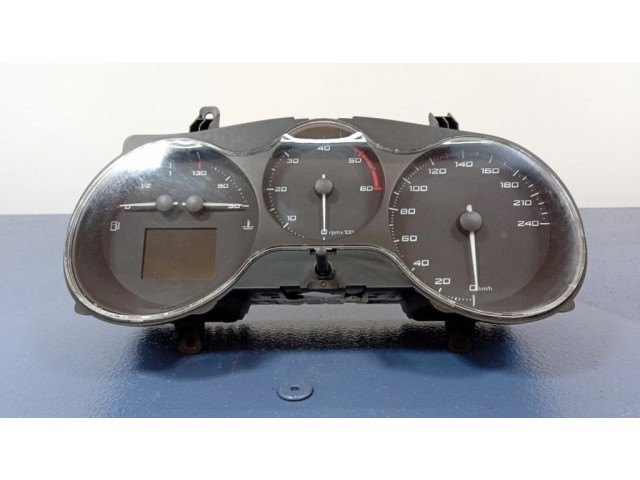 Přístrojová deska  Seat Altea XL 2009 1P0920810F  