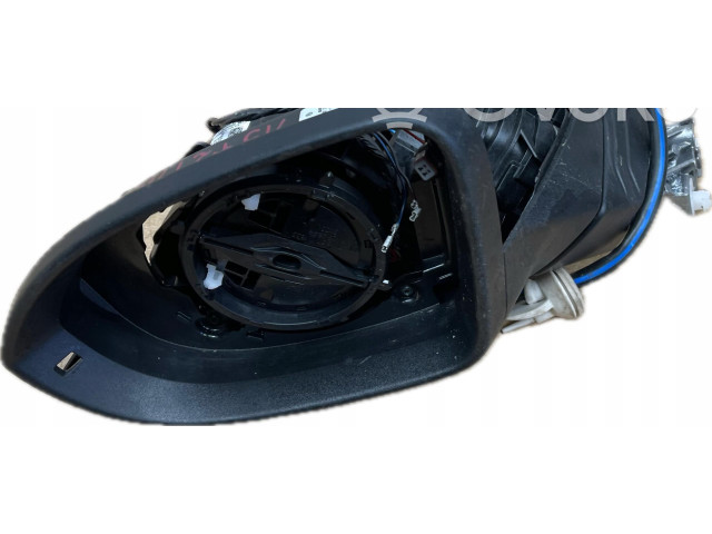 Зеркало электрическое Volkswagen Golf VIII 2019 - года