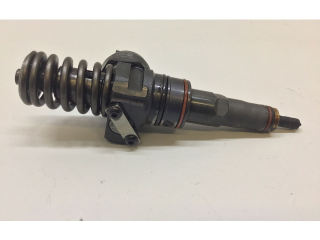 Vstřikovač 045130073T, 0414720035   Volkswagen Polo III 6N 6N2 6NF     