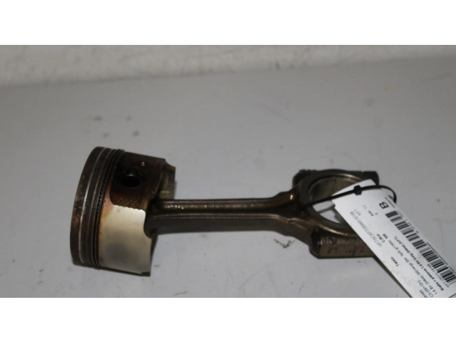 Поршень с шатуном Citroen C3 для бензинового двигателя 1.4