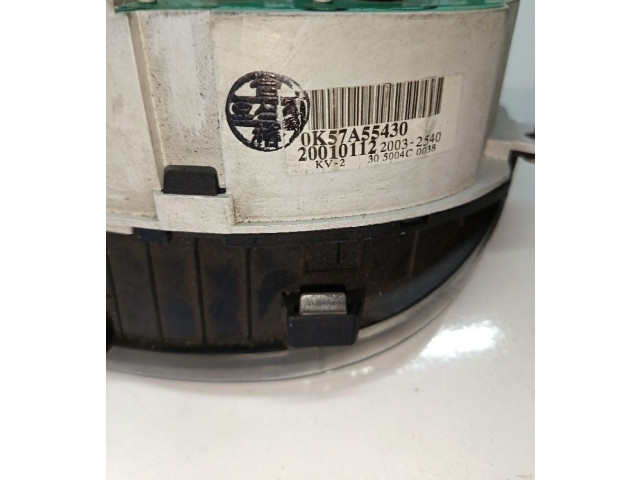 Přístrojová deska KIA Carnival 1998 0K57A55430