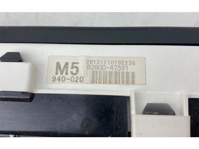 Přístrojová deska Toyota Prius+ (ZVW40) 2013 8380047591