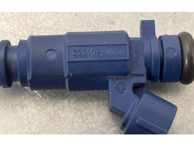 Vstřikovač 353102B000, 35310-2B000 KIA Venga G4FA