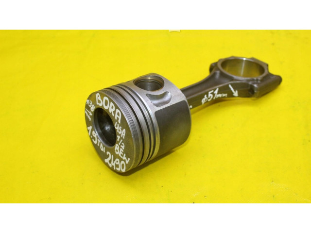  Поршень с шатуном  038G  Volkswagen Bora  