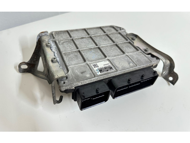 Řídící jednotka 8966105f20 Toyota Avensis T270 2013