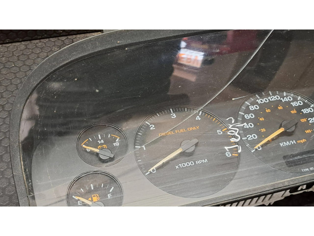 Панель приборов 56042076AC, CR0018013K000 Jeep Grand Cherokee (WJ)