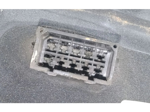 Зеркало электрическое        Renault Scenic RX   -  года   