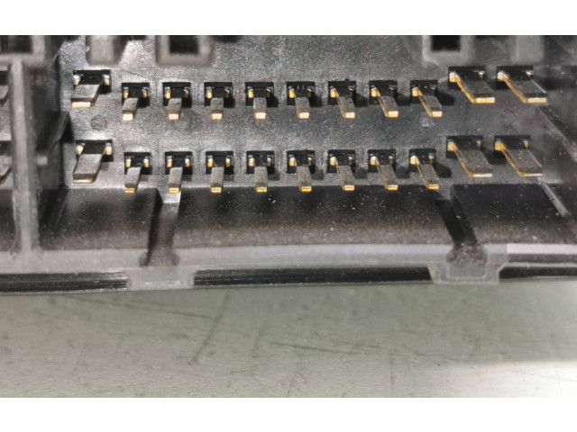 Блок управления АБС Mr400420 Mitsubishi Pajero