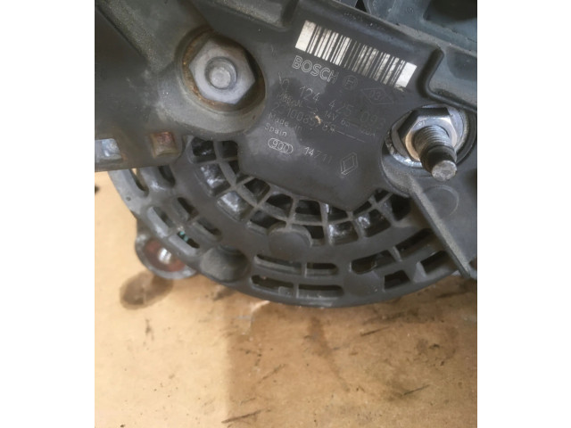 Генератор 231008578R Renault Clio III