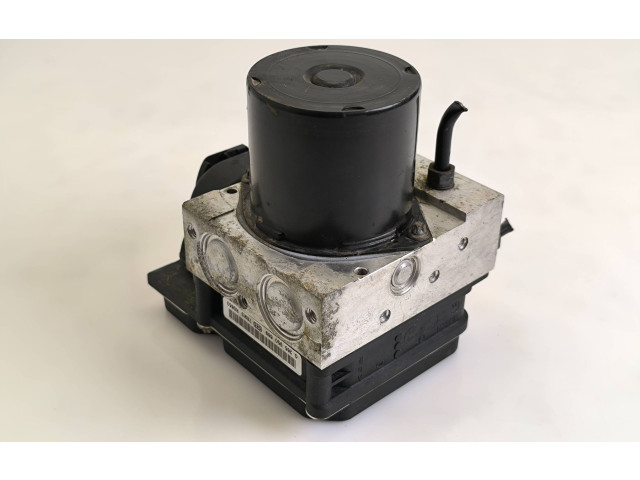 Блок АБС 6R0907379E, 8800978660   Skoda  Fabia Mk2 (5J)  2007 - 2014 года