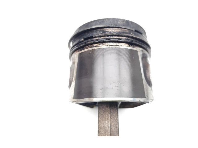 Поршень с шатуном N22A2 N22A2, 05040811 Honda CR-V