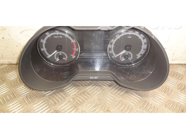 Панель приборов 5E0920780E   Skoda Octavia Mk3 (5E)       