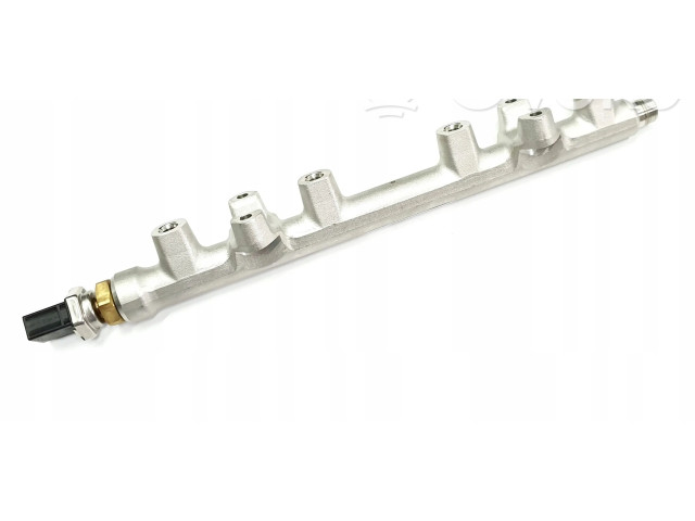 Топливная рампа 05E133320 Skoda Octavia Mk3 (5E)