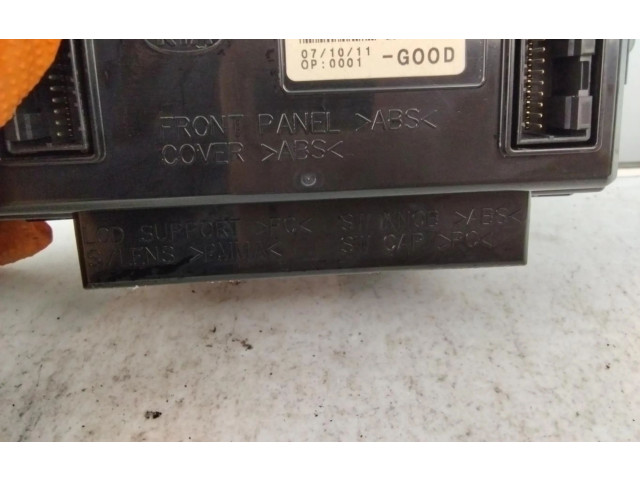 Дисплей 957101H100 KIA Ceed