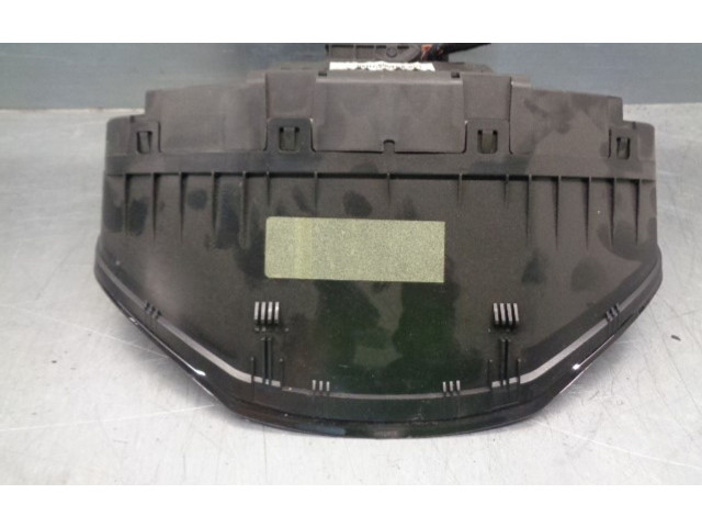 Панель приборов 1Z0920810D, A2C53032531 Skoda Octavia Mk2 (1Z)