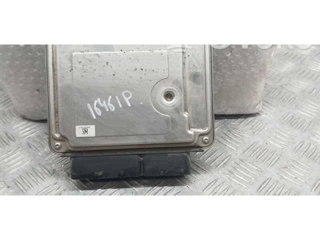 Блок управления двигателя 03L906018CN, 0281018227 Audi Q3 8U