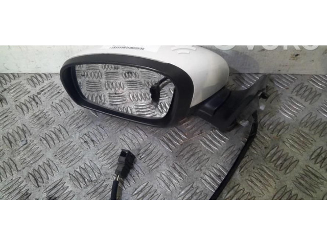 Зеркало электрическое Skoda Fabia Mk2 (5J) 2007 - 2014 года