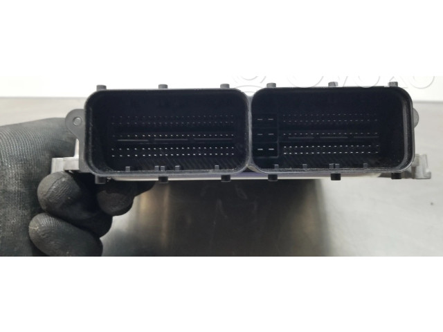 Блок управления двигателя 68328041AA, P68328041AA Jeep Compass