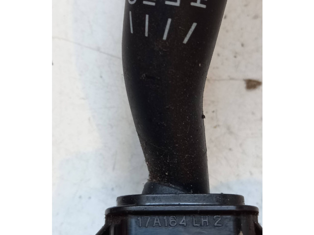 Ручка стеклоочистителей 17A164LH2   Suzuki Grand Vitara I