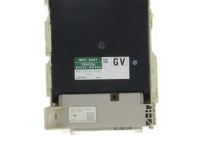 Pojistková skříňka Řídící jednotka BSM 892200D121 Toyota Yaris 2015