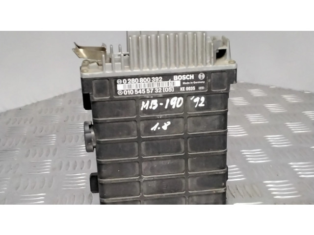 Блок управления двигателя 0280800392, 0105455732   Mercedes-Benz 190 W201