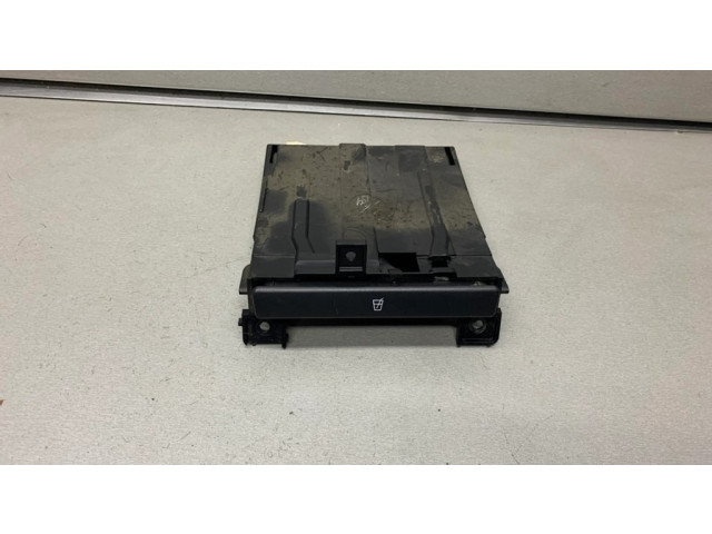 Держатель чашки