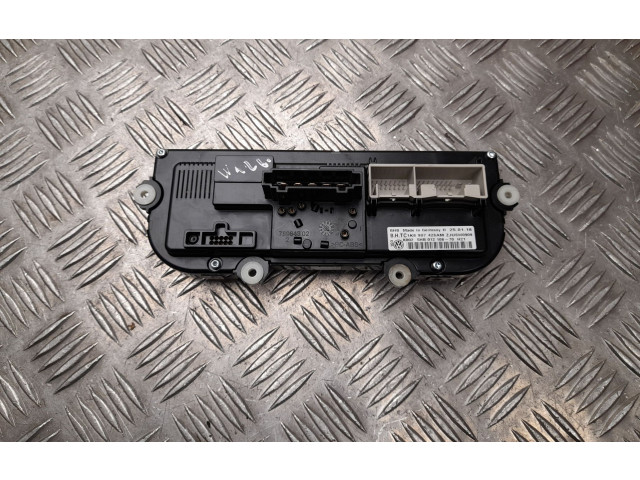 Блок управления климат-контролем 1K8907426AM, Y1407 Volkswagen Caddy