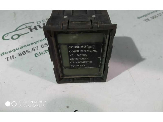 Блок предохранителей  90306556   Opel Calibra    