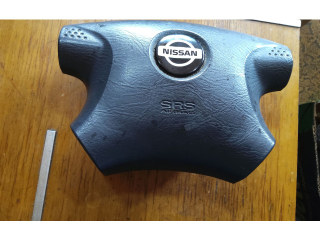 Подушка безопасности водителя 6005158 Nissan Almera Tino