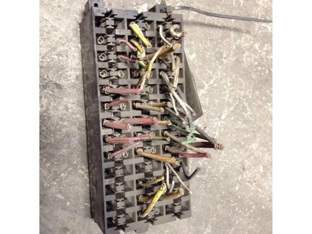 Pojistková skříňka Nissan Kubistar 2003