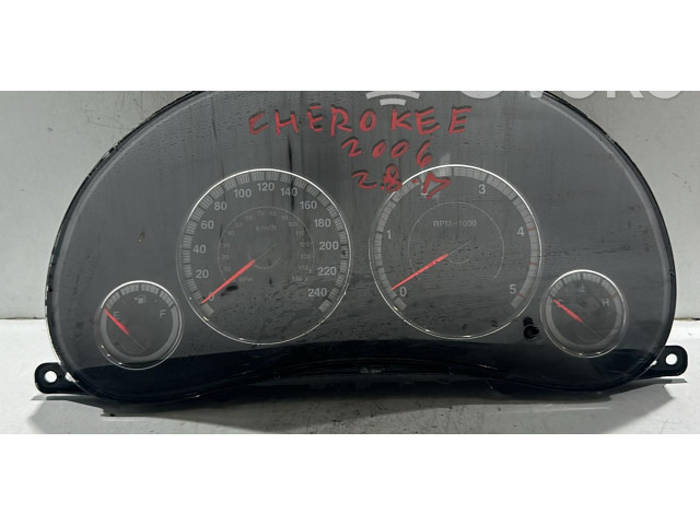 Панель приборов    Jeep Cherokee III KJ       
