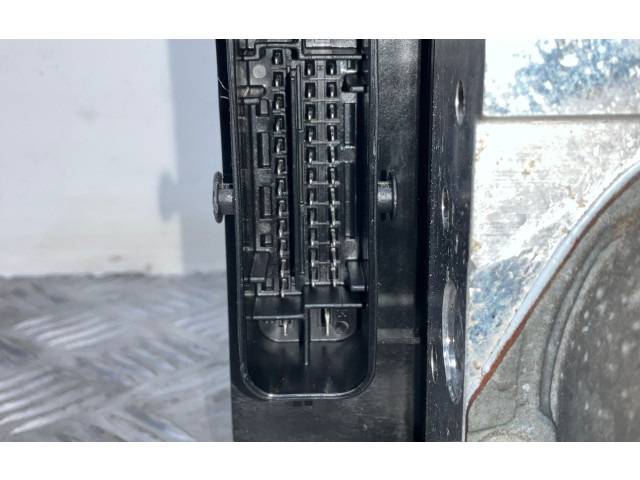 Масляный насос  CDNC 8K0907379BE  Audi A5 8T 8F 